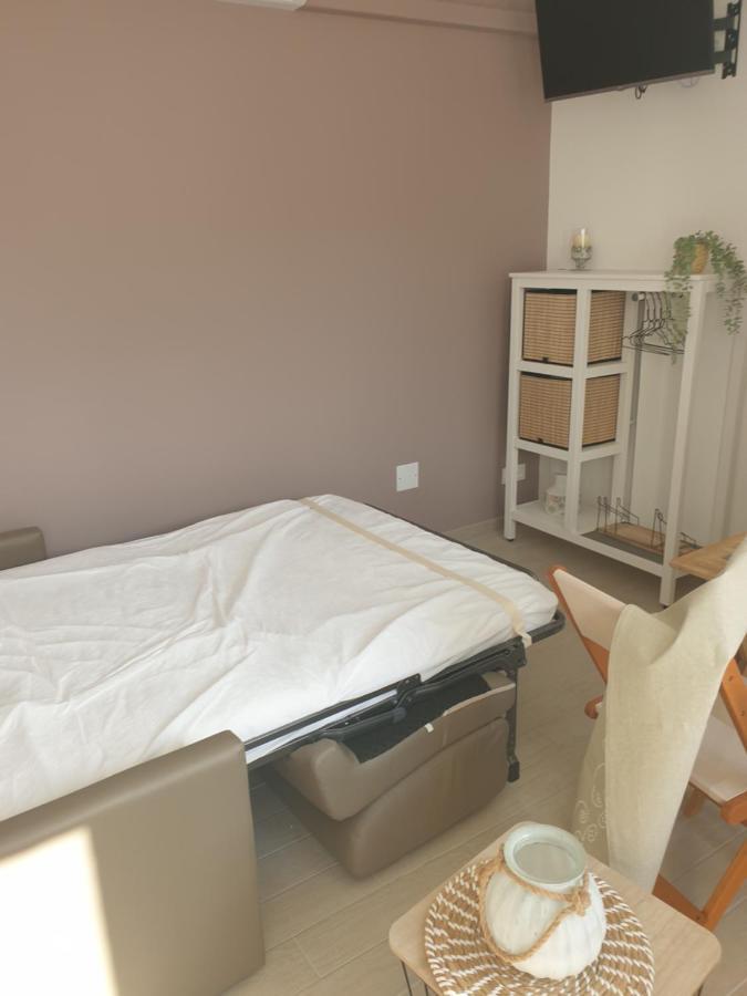 Mistral Appartements Port-Saint-Louis-du-Rhône Buitenkant foto
